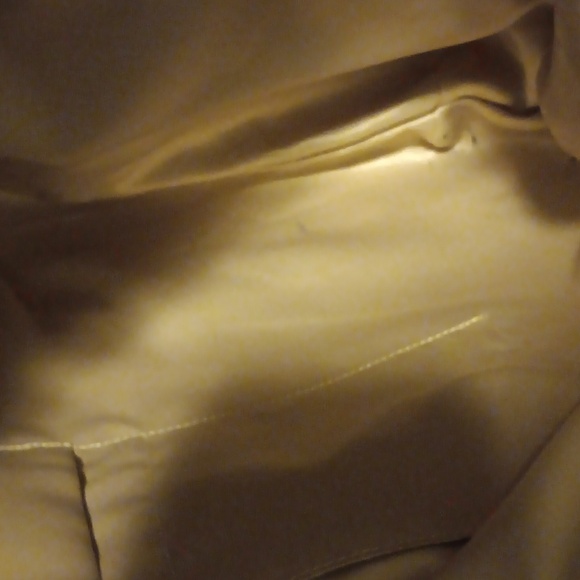 Coach Beige and Purple Shoulder Bag - Picture 9 of 11